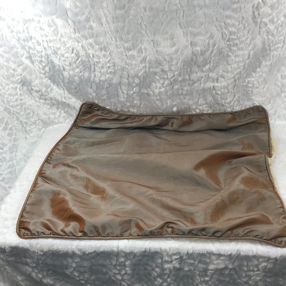 Pair of iridescent pillow cases Bronze tone Square - Picture 7 of 7